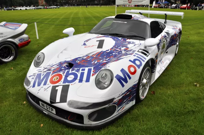 911 GT1