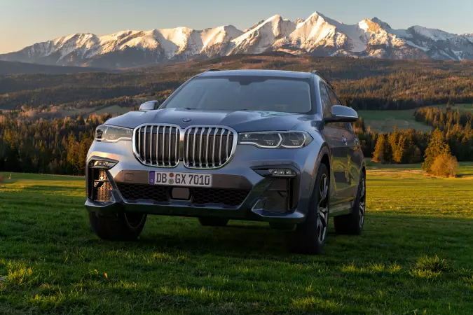 BMW X7