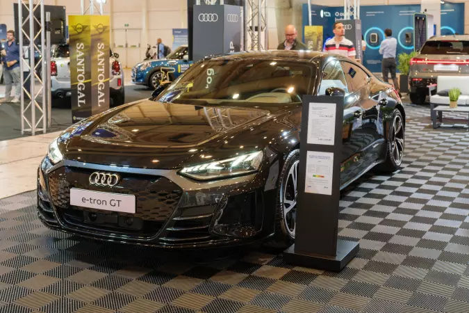 Audi e-tron GT quattro