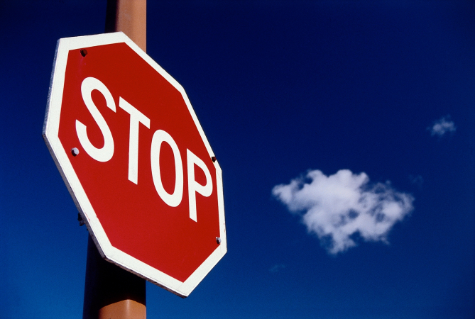 Знак Stop