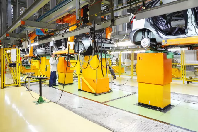 Сборка российских автомобилей