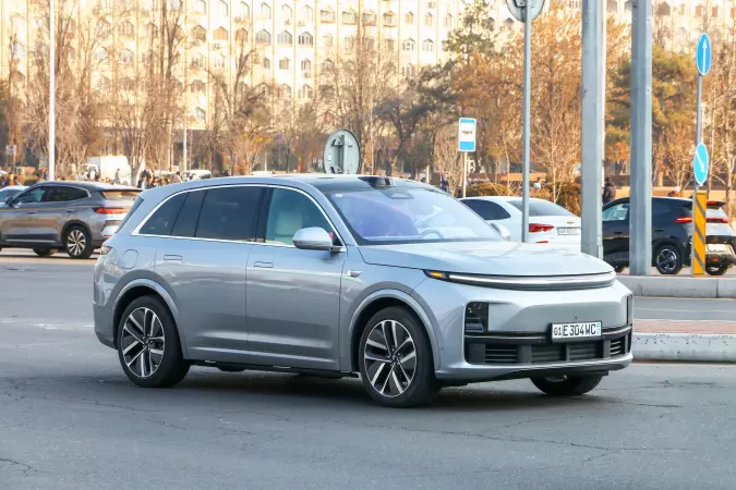 Lixiang L6