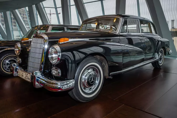 Mercedes-Benz 300d