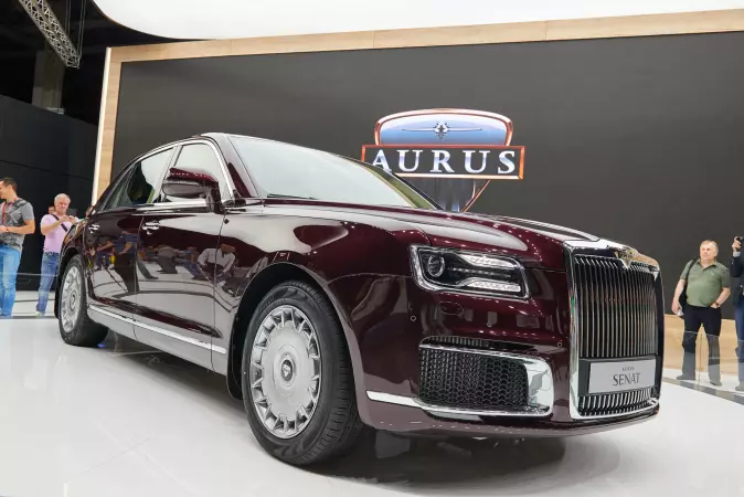 Aurus Senat
