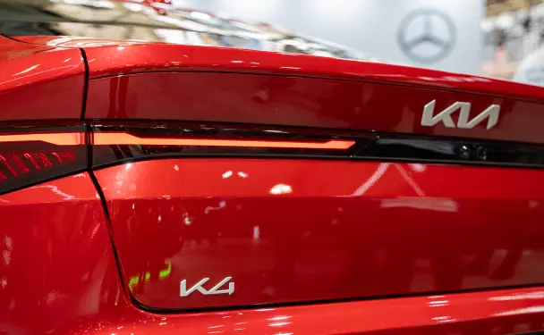 Kia K4