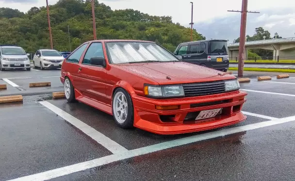 Toyota AE86