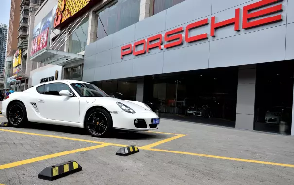Porsche