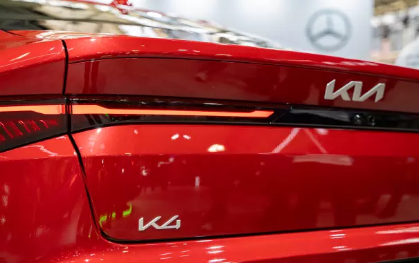 Kia K4