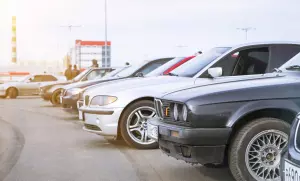 Автомобили