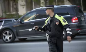 Сотрудник ДПС